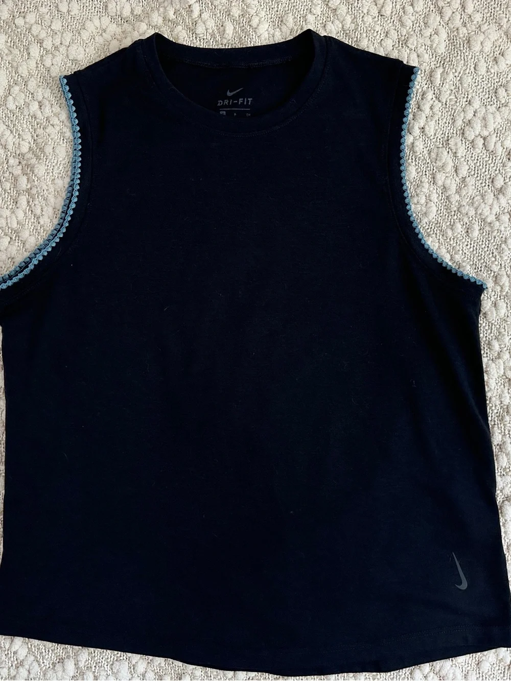 Nike Womens Crochet Trimmed Yoga Tank Top Black Dri-FIT Sleeveless Size Small